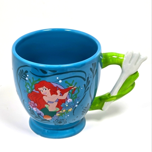 Disney Little Mermaid  Ariel Mug with Green Handle Nwt - Picture 1 of 6
